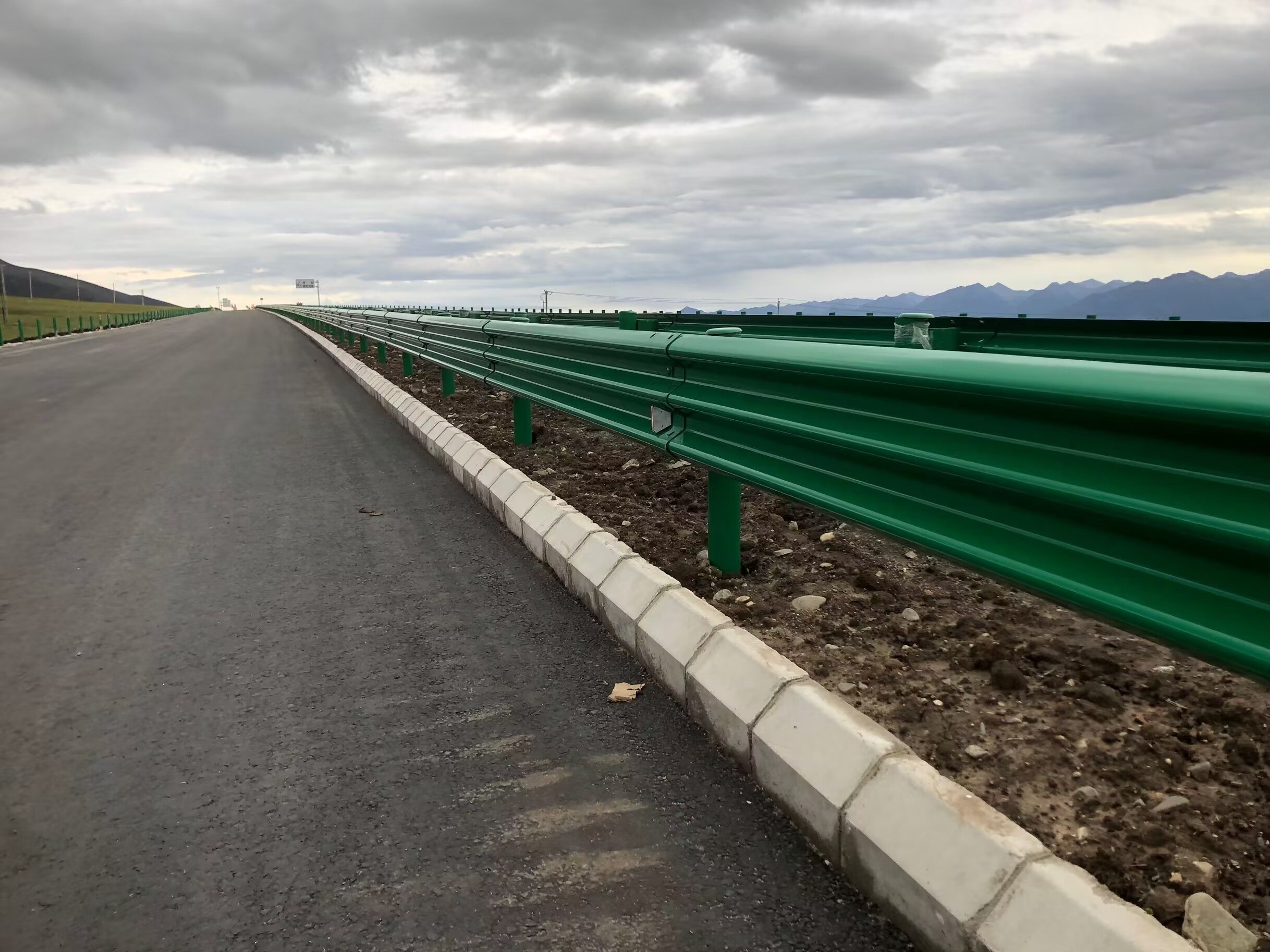 南江县乡村公路波形护栏波形护栏板 - 推荐